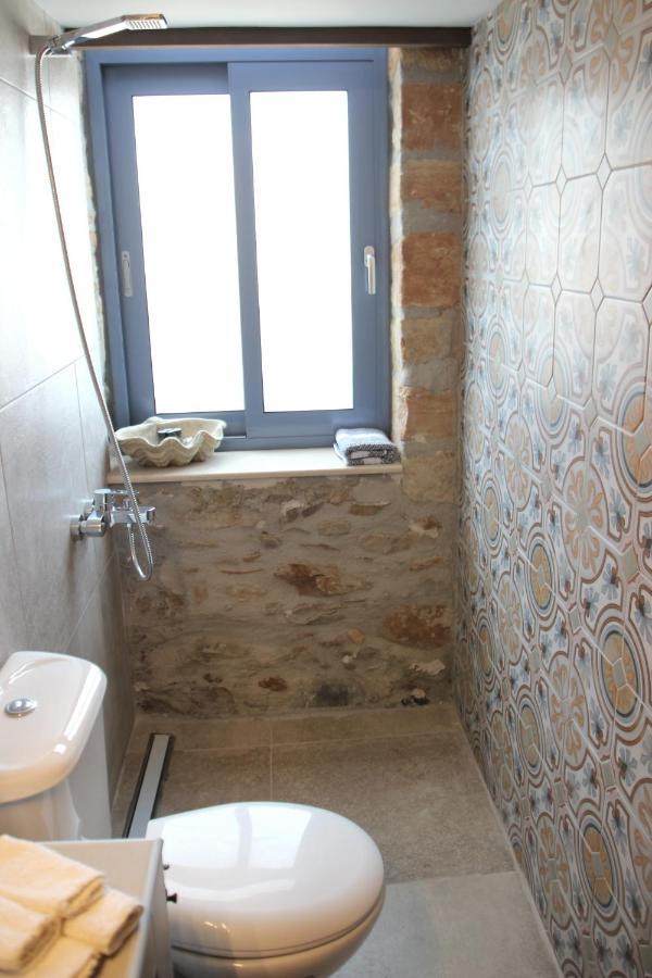 Laini Guest Houses Kouloukouthiana المظهر الخارجي الصورة