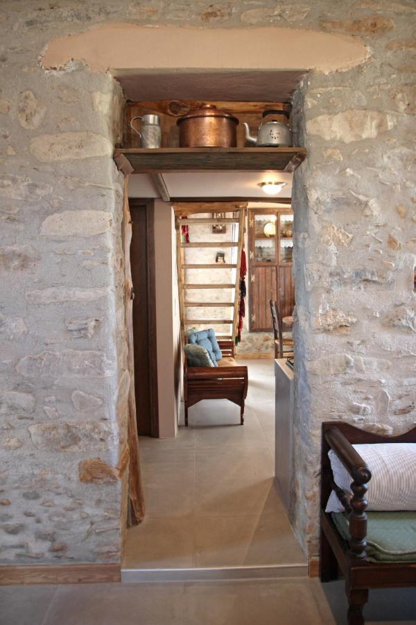 Laini Guest Houses Kouloukouthiana المظهر الخارجي الصورة