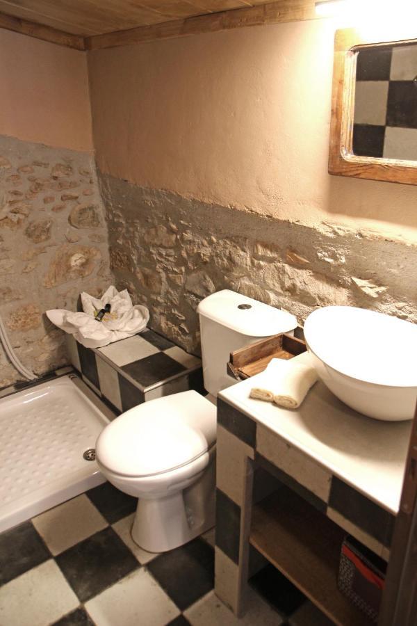 Laini Guest Houses Kouloukouthiana المظهر الخارجي الصورة
