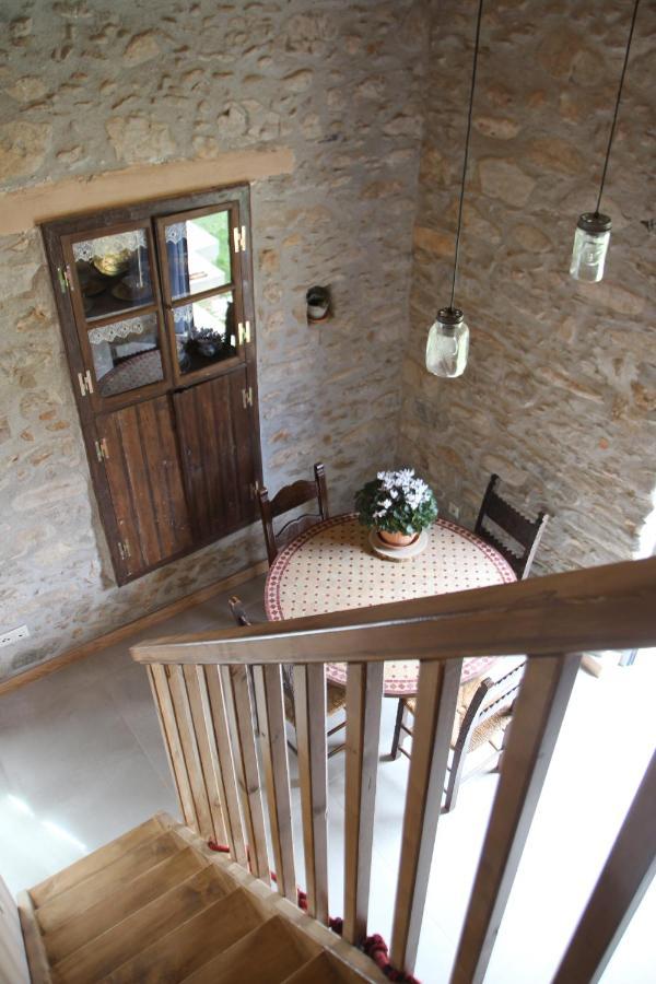 Laini Guest Houses Kouloukouthiana المظهر الخارجي الصورة