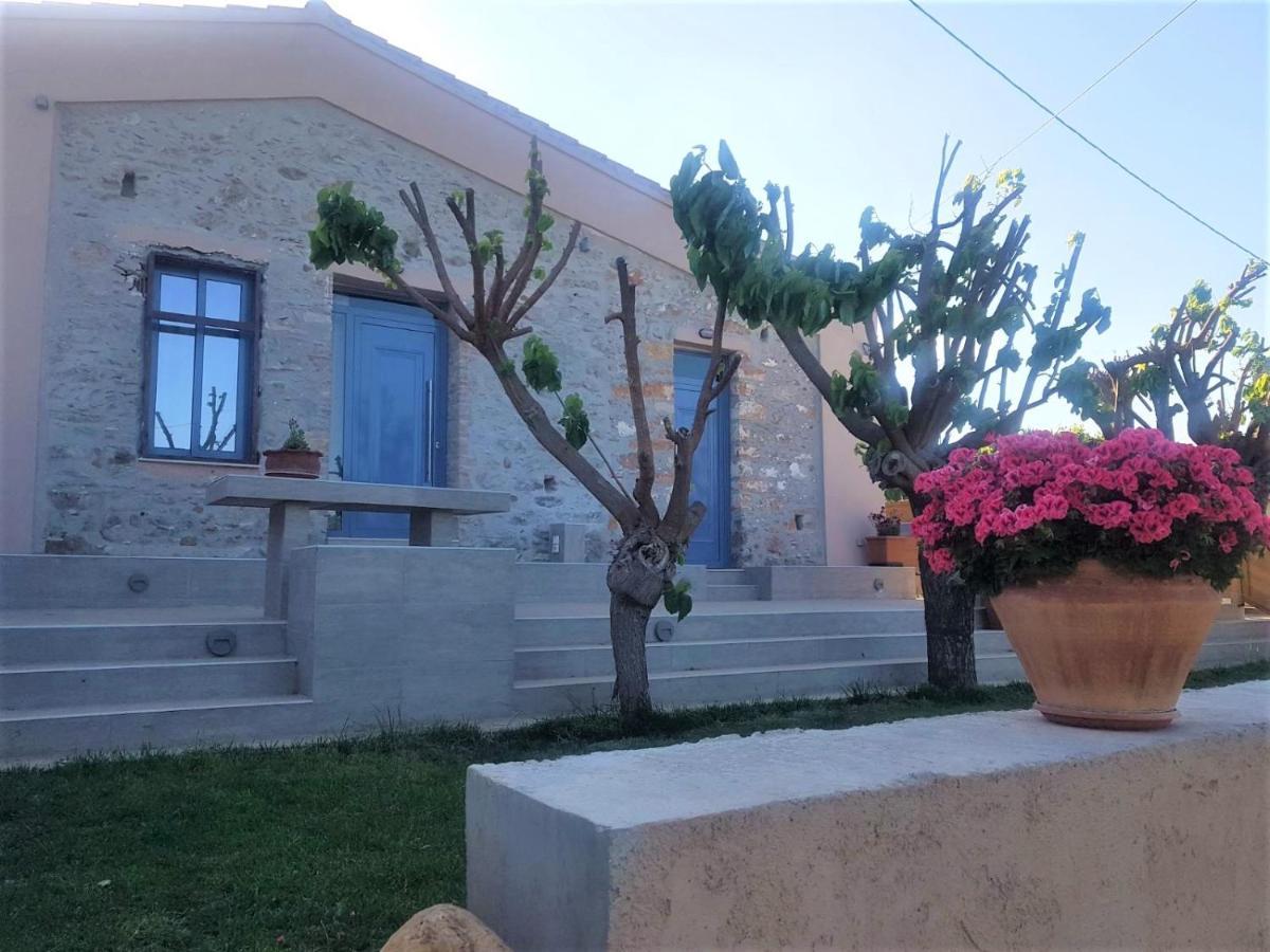Laini Guest Houses Kouloukouthiana المظهر الخارجي الصورة